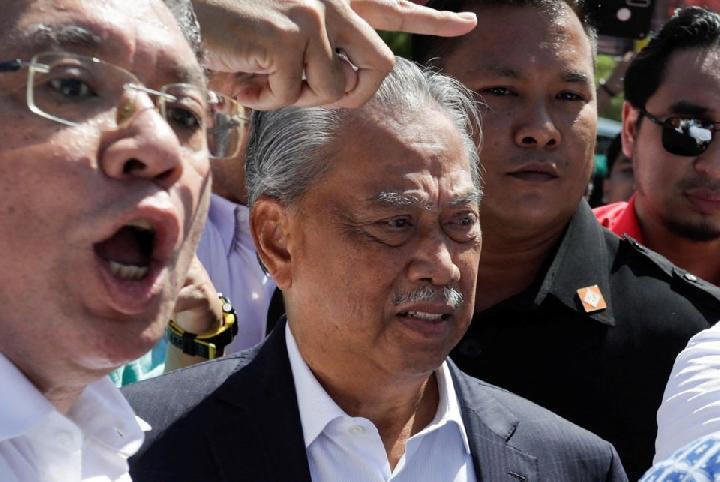 De voormalige Maleisische premier Muhyiddin is aangeklaagd voor machtsmisbruik en witwaspraktijken